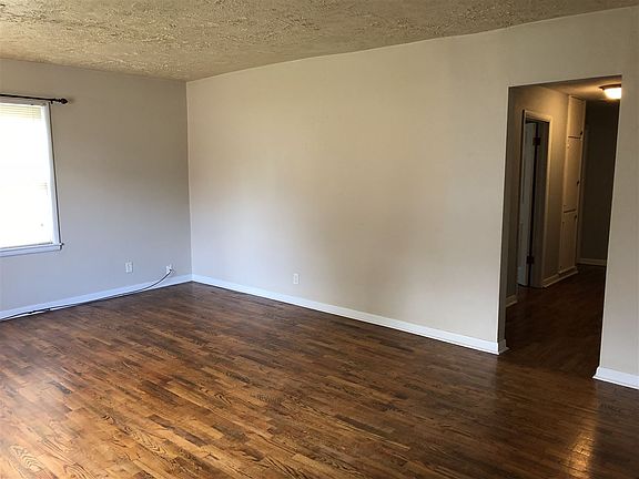 3rd image of 1523 N 2nd St