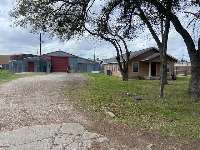 1st image of 3320 Brooks Ave