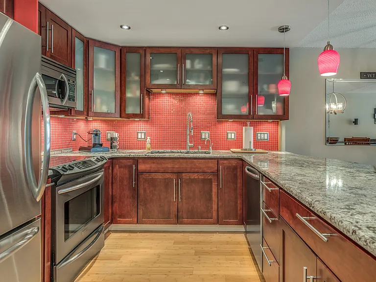 200 Ledgewood Dr #209 — Photo 1