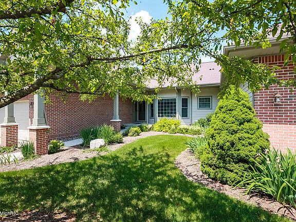 3rd image of 2109 Lamberton Creek Ln NE #16
