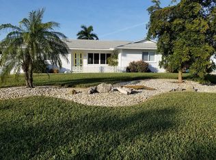 9107 Nassau Rd, Bradenton, FL 34210