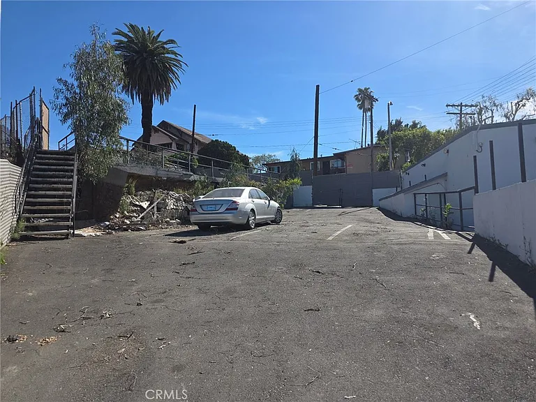 1203 E Cesar E Chavez Ave — Photo 30