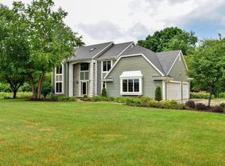 4060 Meadow View Ct, Colgate, WI 53017