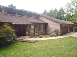 1106 47th St, Vienna, WV 26105