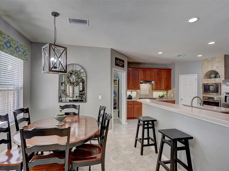 19 S Linton Ridge Cir — Photo 5