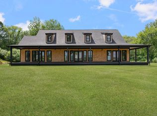 30 Tyrone Rd, Pomfret Center, CT 06259