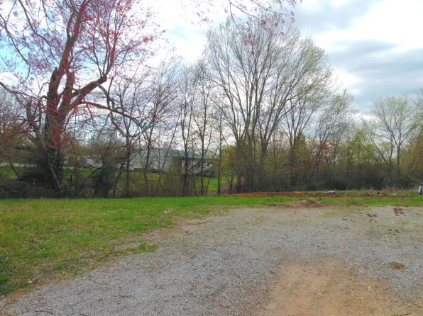 145 Locust Grove Rd, Cookeville, TN 38501