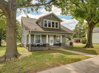 1003 S Hickory St, Mount Vernon, MO 65712