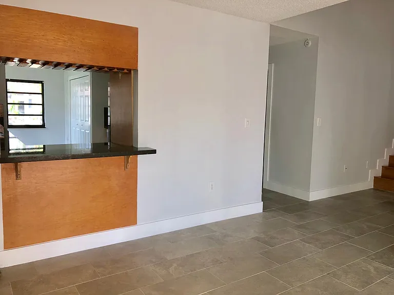 12519 SW 94th Ln — Photo 6