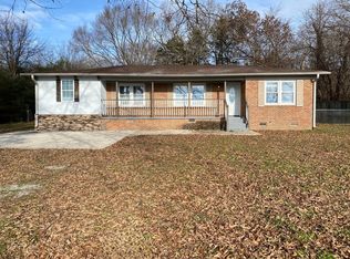 102 Sanders Store Rd, Milan, TN 38358