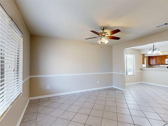 2nd image of 1506 Lemon Tree Ln