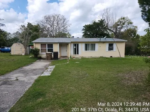 208 NE 37th Ct, Ocala, FL 34470