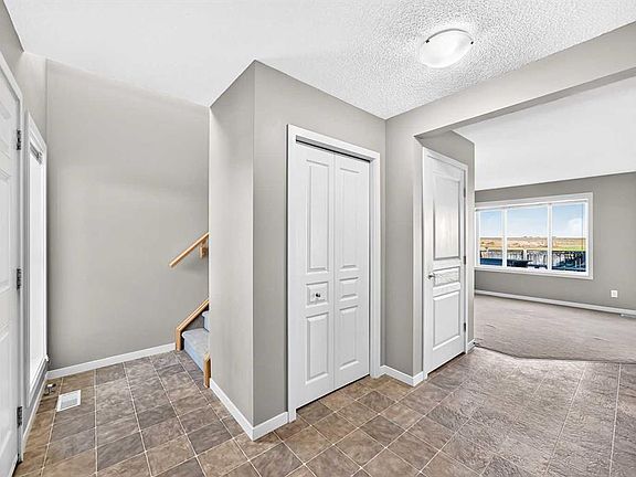 3rd image of 306 W Ranch Ridge Ct