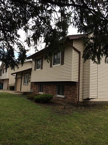 1st image of 16700 Laramie Ave