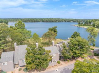 103 Geneva Cove Dr, Innsbrook, MO 63390