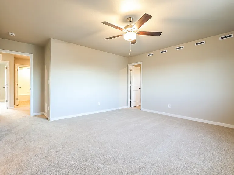 7324 Crystal Ave — Photo 9