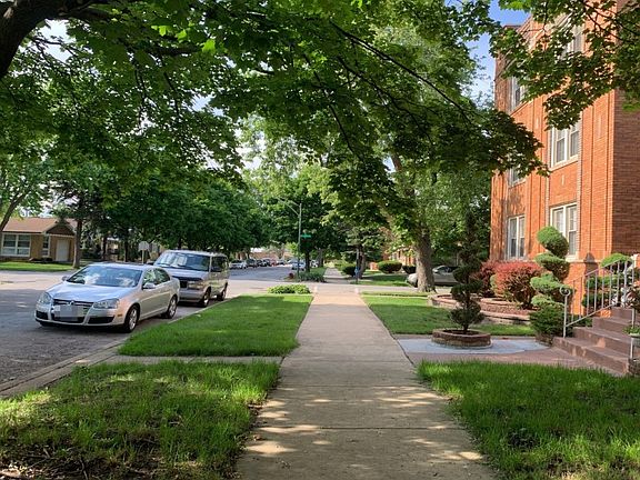 5th image of 11307 S Avenue J