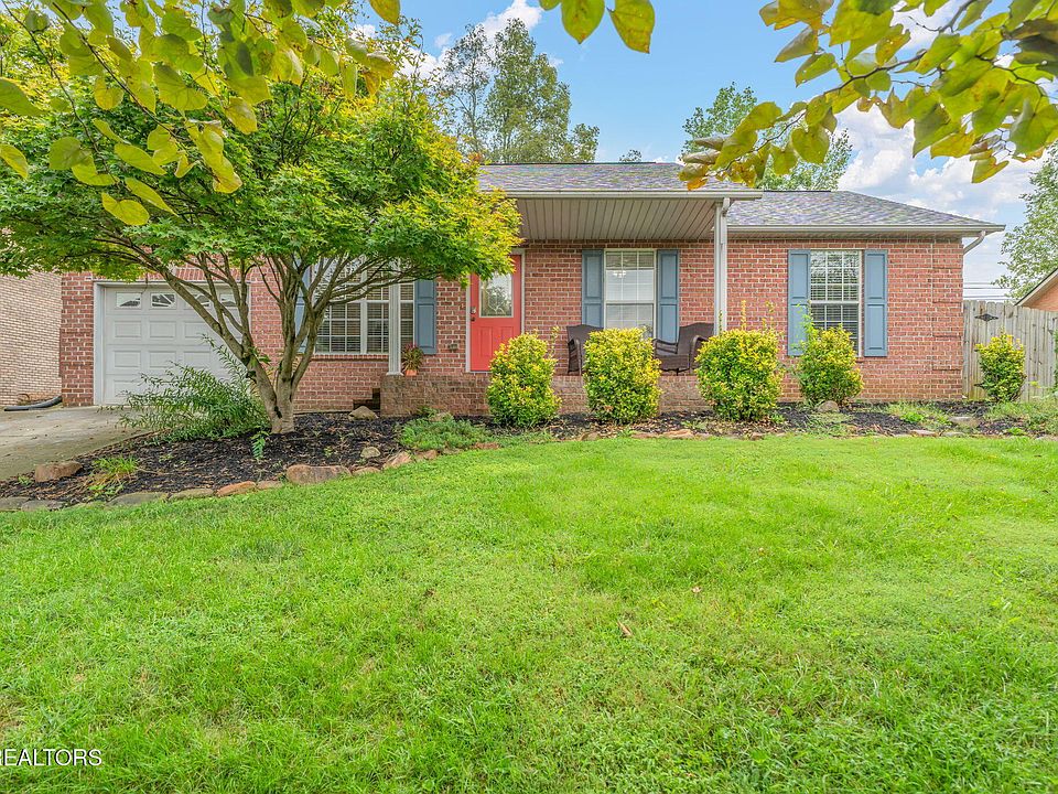 1st image of 2348 Sunnywood Ln