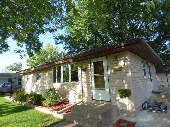 2nd image of 6200 Regent Ave N