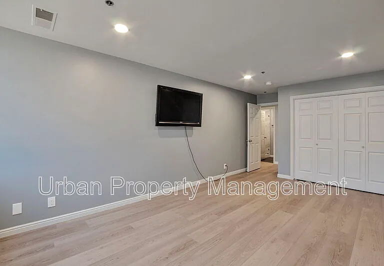 44 W Broadway #2405S — Photo 15