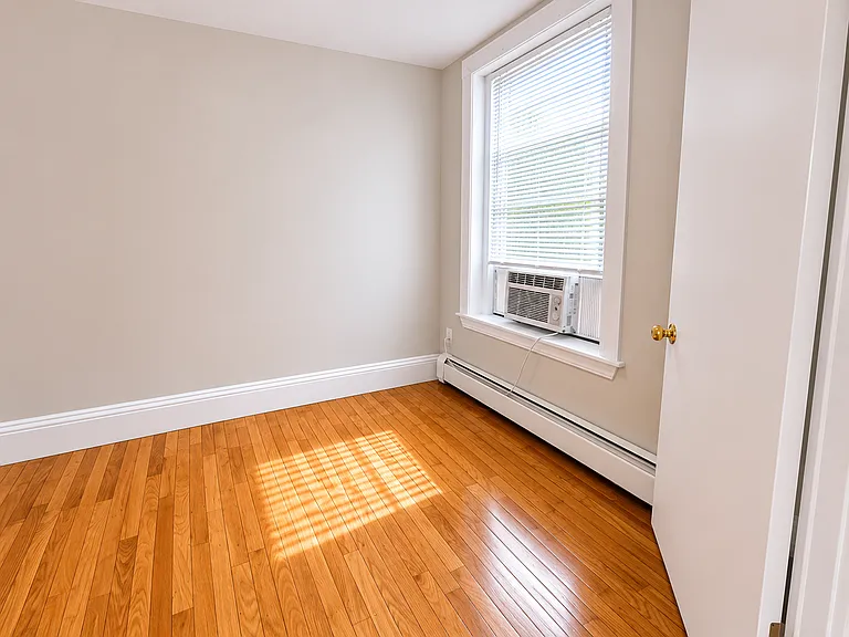 10 Wait St #106 — Photo 5
