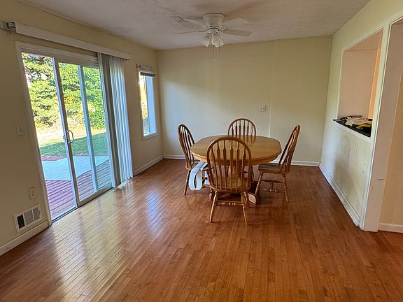 4th image of 1946 Dogwood Rd
