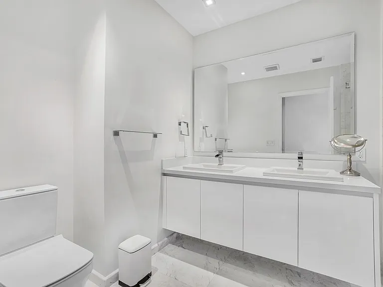 701 N Fort Lauderdale Beach Blvd #406 — Photo 23