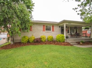 8905 Dorrance Dr, Louisville, KY 40258