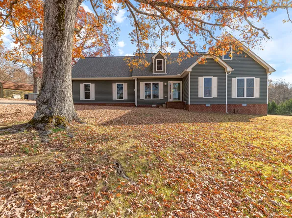 1322 Highway 49 E, Charlotte, TN 37036