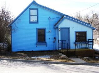 519 Bear Ave, Hot Springs, SD 57747