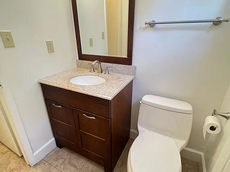 233 Calvin Pl — Photo 15