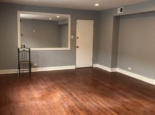 6843 Cermak Rd #202, Berwyn, IL 60402