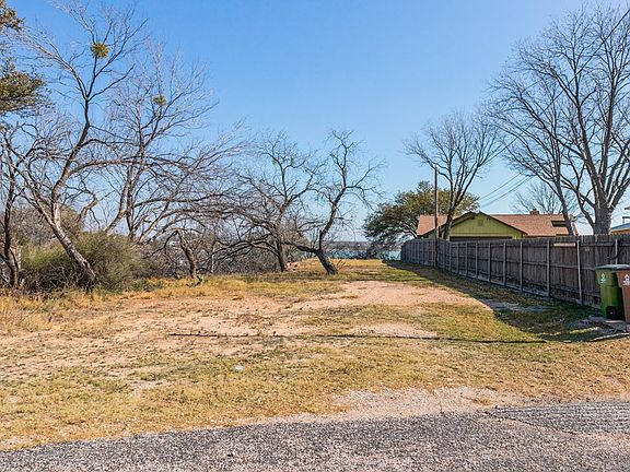 3rd image of 3101 Red Bluff Rd E #80