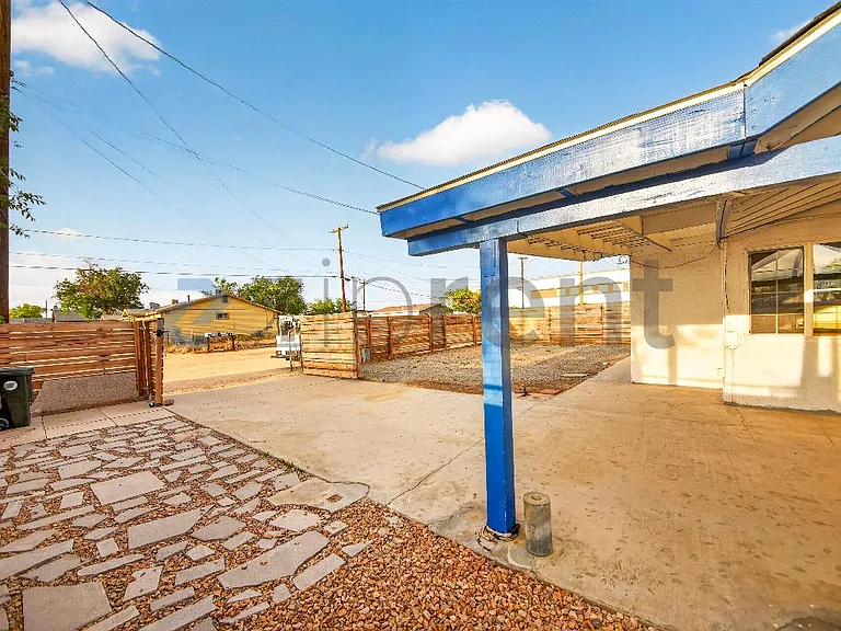 12077 Sand Ave — Photo 13