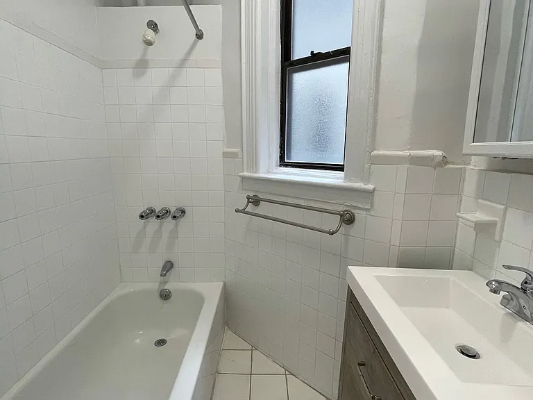 427 16th St #2B — Photo 7