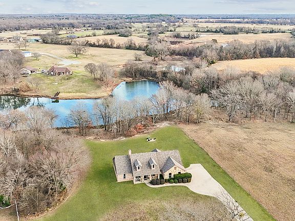 2nd image of 370 Private Road 5291