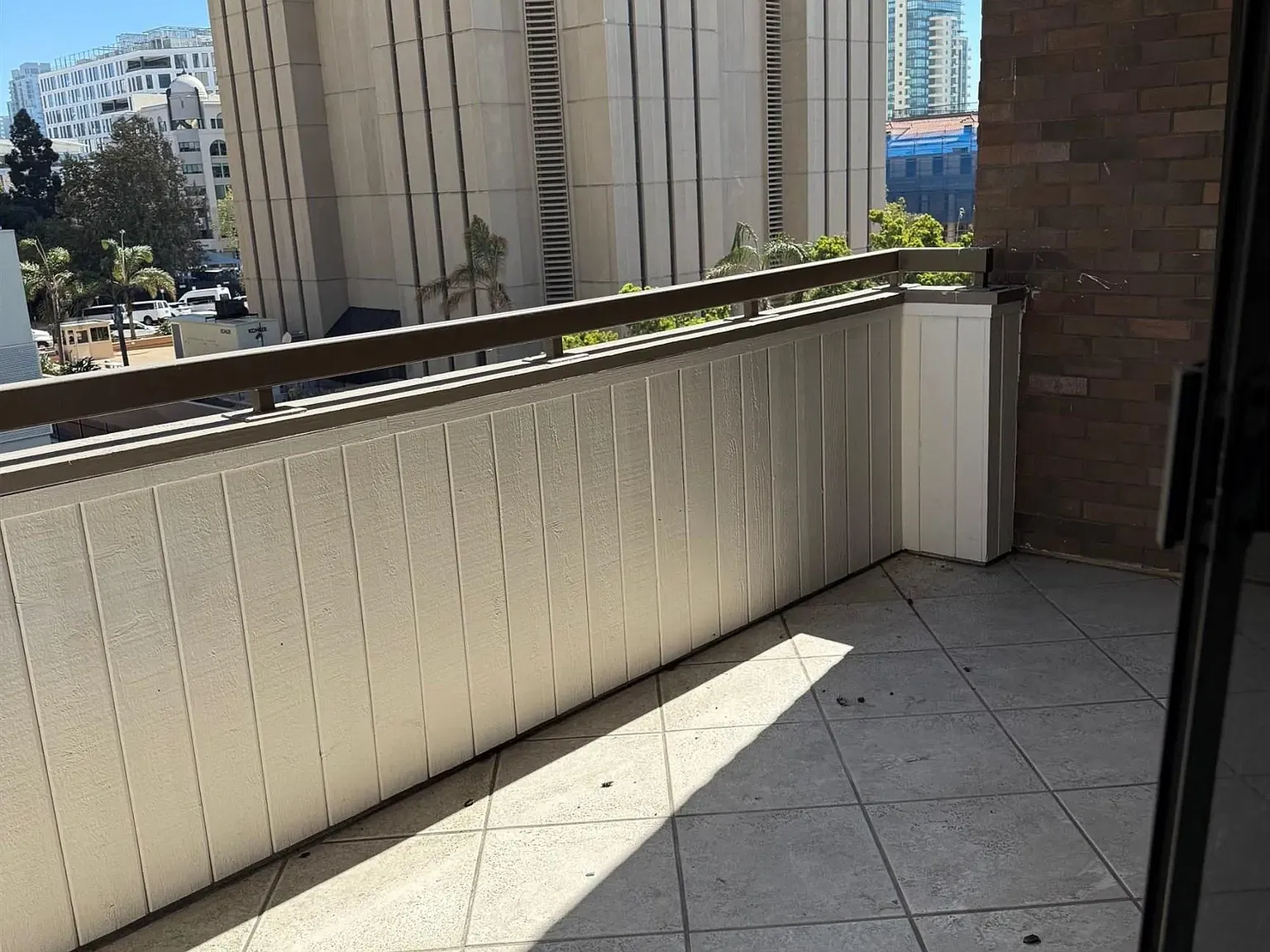 2 bed, 2.0 bath, 1257 sqft, $3,700 — Photo 3