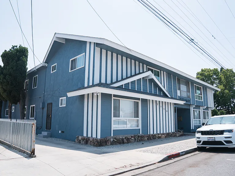 3530 E 61st Pl #J — Photo 1