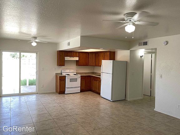 4th image of 3024 Waltann Lane Location 3 #21245090-0