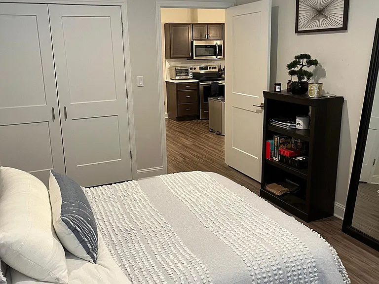 427 Washington Ave #1A — Photo 6