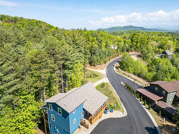 4th image of 640 Point Overlook Trl