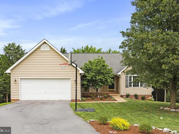 47 Crystal Hill Ct, Strasburg, VA 22657