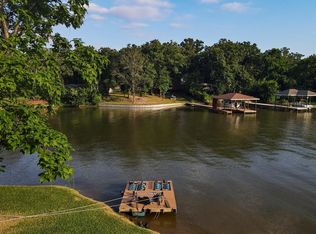 164 Arrowhead St, Mabank, TX 75156