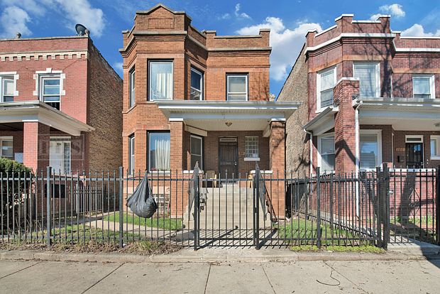 1st image of 158 N Laporte Ave