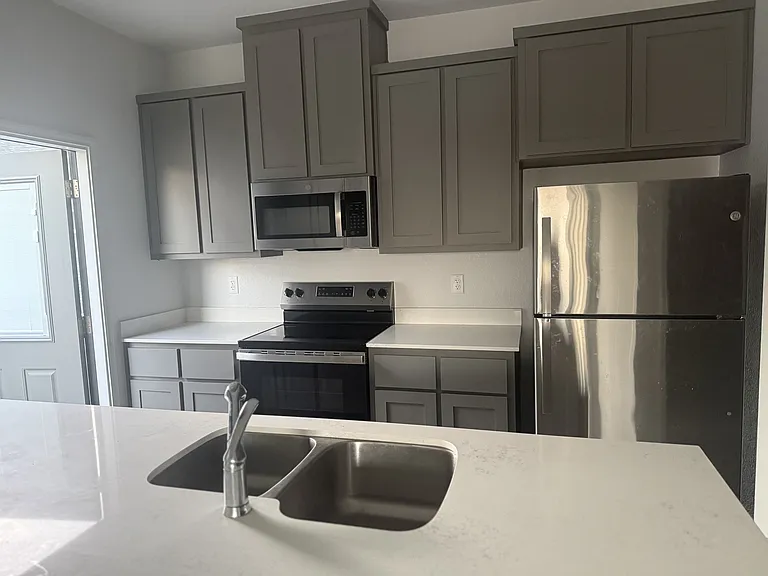 2306 Ocean Ave #A — Photo 7
