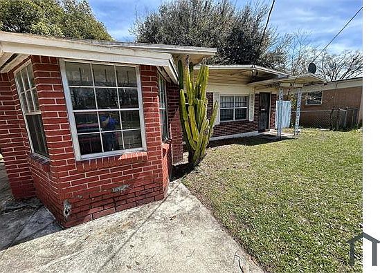 1st image of 3411 Marland St