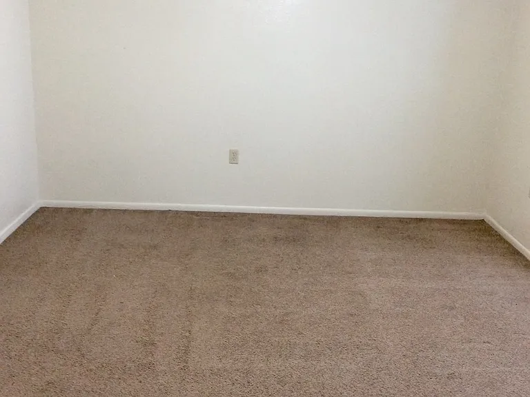 8505 Leake Ave #A-D — Photo 12