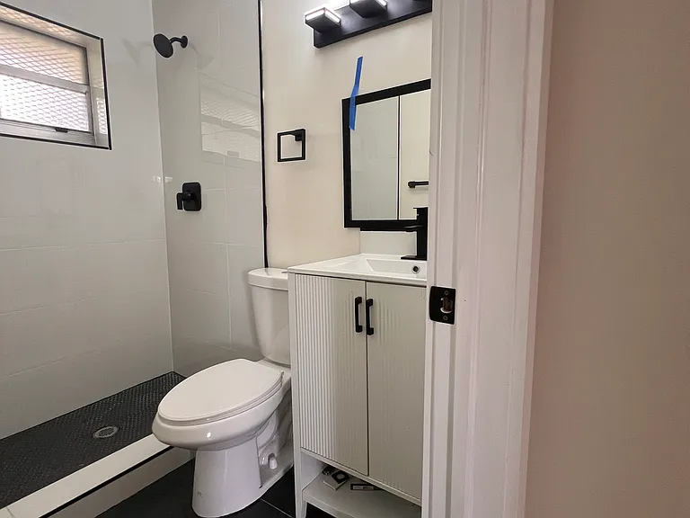 bathroom upstairs (shower)