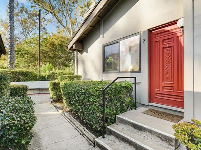 8370 Via Sonoma Unit F, La Jolla, CA, 92037