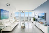 Collins Ave 1406-008.jpg